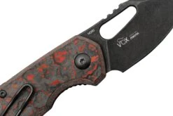 MKM Isonzo FX03-3CLD Clip Point Dark Stonewashed, Lava Flow Carbon Fiber, Couteau De Poche, Jesper Voxnaes Design -Optimal Couteaux Magasin MMK FX03 3CLD 05 mkm