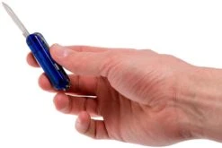 Victorinox Midnite Manager Bleu Transparent 0.6366.T2 Couteau Suisse -Optimal Couteaux Magasin VT0 6366 T2 06 victorinox vt0 6366 t2 06