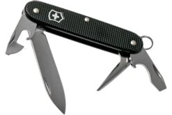 Victorinox Pioneer Alox Black 0.8201.23R4.KTE1 Knivesandtools Edition, Couteau Suisse