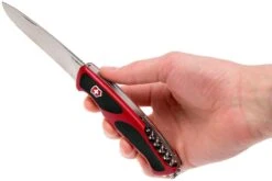 Victorinox RangerGrip 55 Rouge-noir 0.9563.C Couteau Suisse -Optimal Couteaux Magasin VT0 9563 C 05 victorinox vt0 9563 c 05